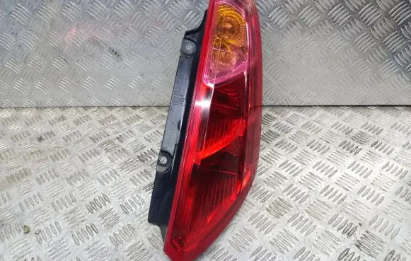 Fiat Punto (199) Rear/tail lights 517015900