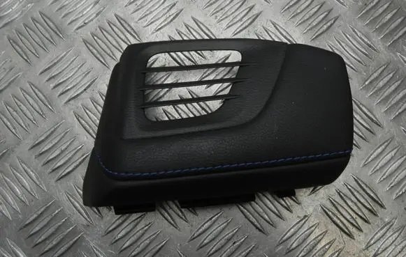 Nissan Leaf II (ZE1) Dashboard side air vent grill/cover trim 681125SH1B T7902