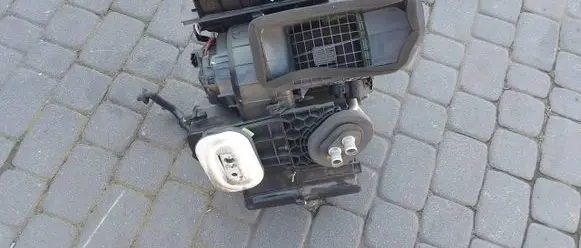Interior heater climate box assembly