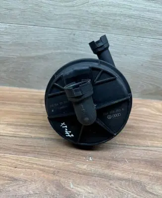 Seat Leon (1P) Secondary air pump 06A131333C 72293407