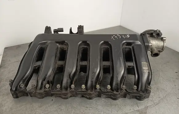 BMW X5 E70 Intake manifold 7790700 7790701