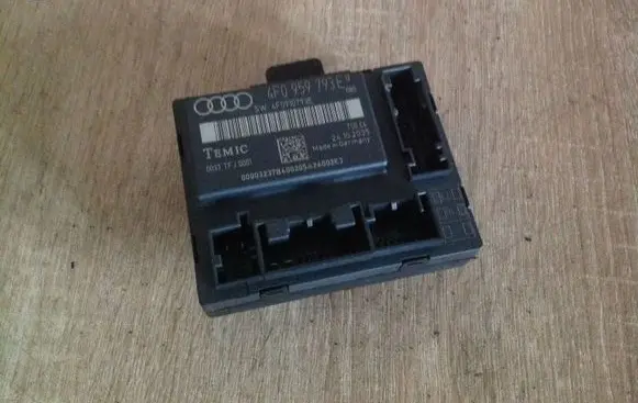 Audi A6 S6 C6 4F Door control unit/module 4F0959793E