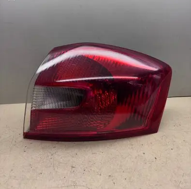 Ford Kuga I Rear/tail lights 167098