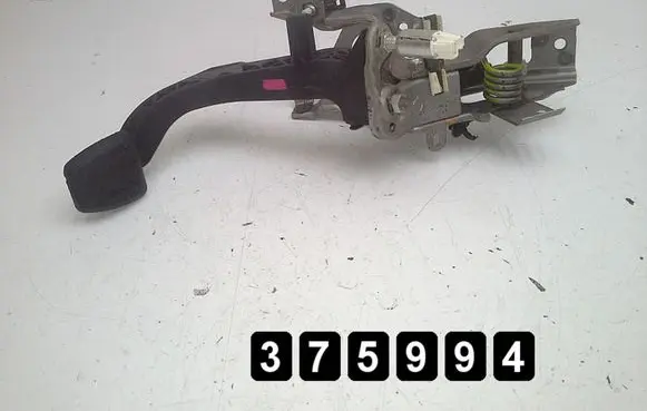 Clutch pedal