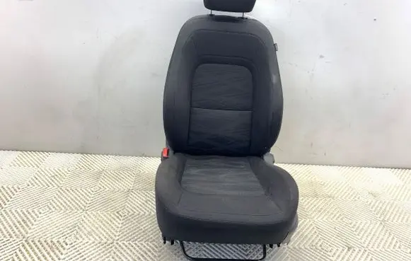 KIA Ceed Front driver seat 