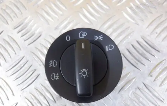 Volkswagen Touran I Light switch 1T0941431N