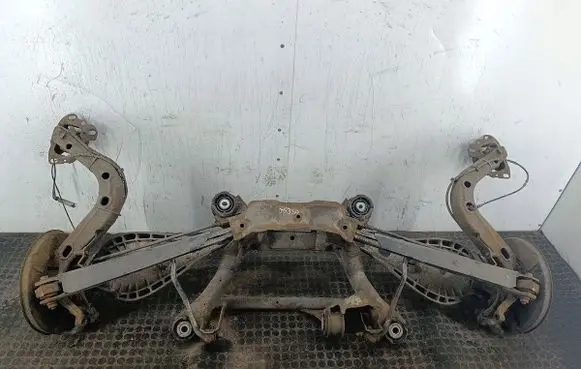 BMW 3 E46 Rear axle beam 