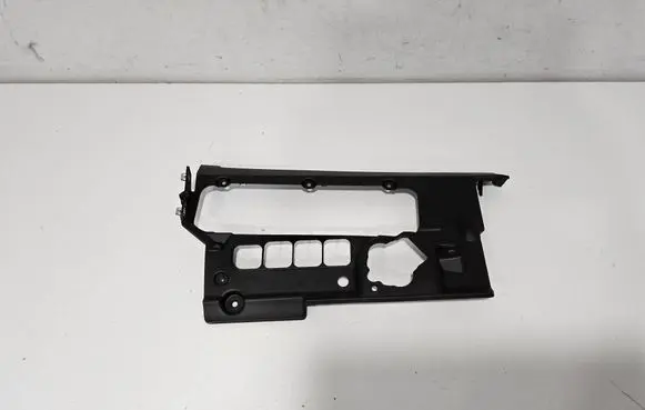 Alfa Romeo Giulia Dashboard lower bottom trim panel 156151037 156151038 50538380