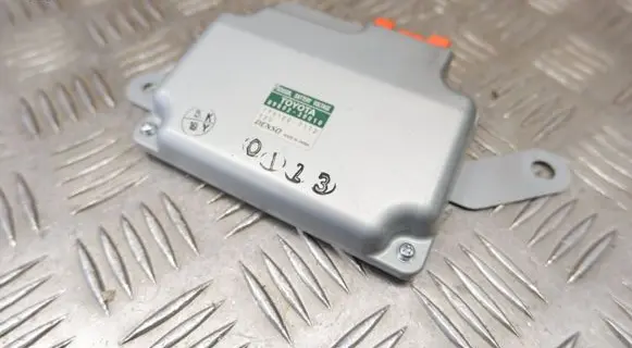Lexus GS 300 350 430 450H Other control units/modules 8989230010