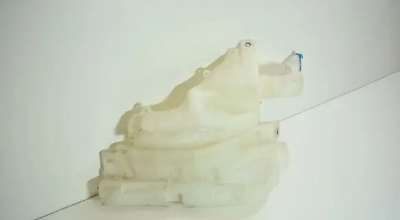Audi A8 S8 D3 4E Windshield washer fluid reservoir/tank 4E0955453H 4E0955453J