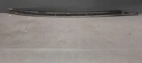 Jaguar X-Type Door glass rail 