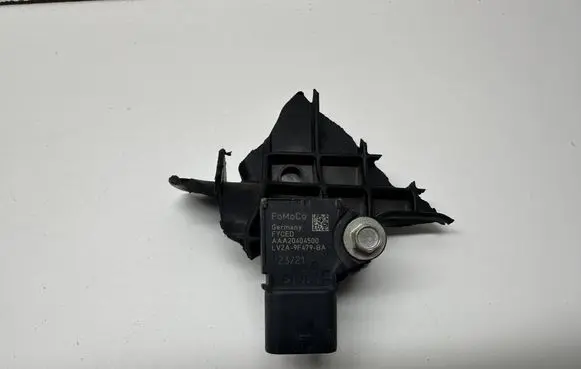 Ford Explorer VI Air pressure sensor LV2A9F479 AAA20404500 LV2A9F479BA