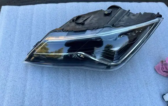 Seat Leon (5F) Headlight/headlamp 90100839 5F1941007K 5F1941007
