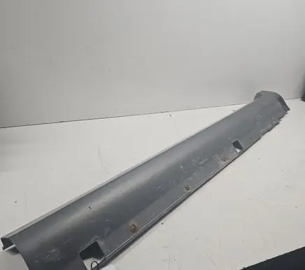 KIA Sorento Side skirt front trim 877743E000