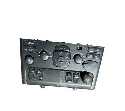 Volvo XC90 Climate control unit 8697137