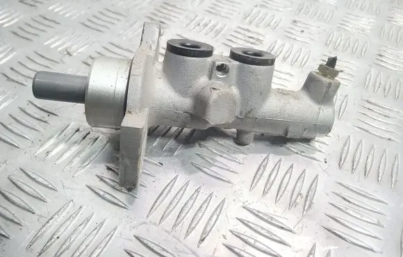 Mercedes-Benz C W202 Master brake cylinder