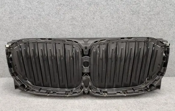BMW X5 G05 Intercooler air guide/duct channel 5113226775SCZ 5113226775