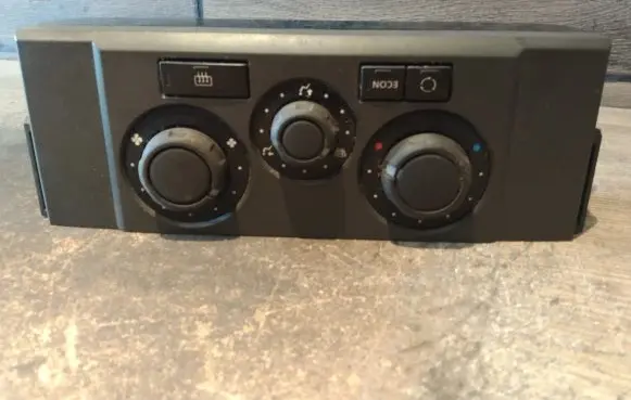 Land Rover Discovery 3 - LR3 Climate control unit