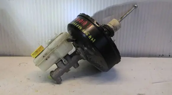 Skoda Fabia Mk2 (5J) Brake booster 6Q1614105AH