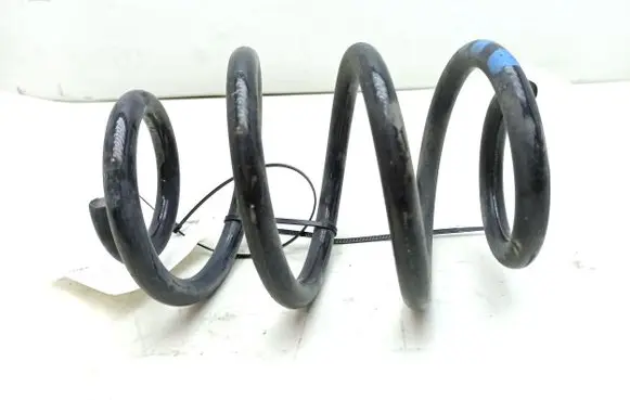 Mercedes-Benz A W176 Rear coil spring
