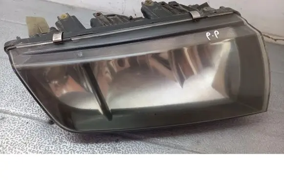 Skoda Fabia Mk1 (6Y) Front reflector 