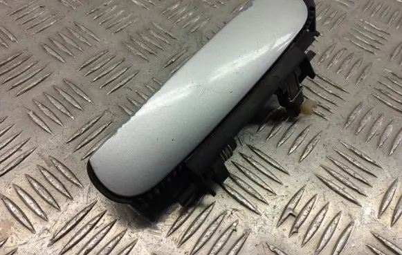 Audi A3 S3 8L Rear door exterior handle 4B0839885
