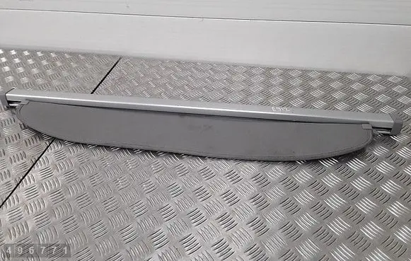 Parcel shelf