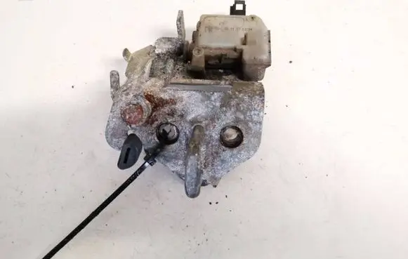 Skoda Octavia Mk2 (1Z) Rear door lock loop/hook striker 1z9827511c