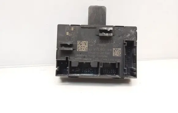 Volkswagen T-Roc Door control unit/module 5Q4959592E