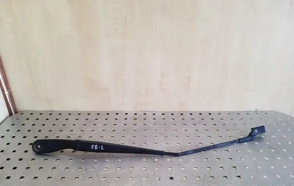 Volvo V50 Front wiper blade arm 31253999