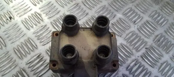 Ford Escort High voltage ignition coil 88sf12029a2a 88sf-12029-a2a