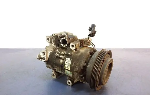Hyundai Matrix Air conditioning (A/C) compressor (pump) DE4AA-03