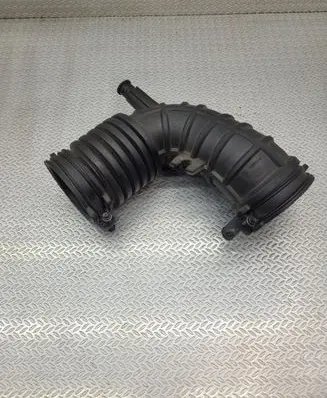 Hyundai Kona I Air intake duct part 28130J9550