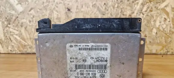 Audi A4 S4 B6 8E 8H ESP (stability system) control unit 8d0907389