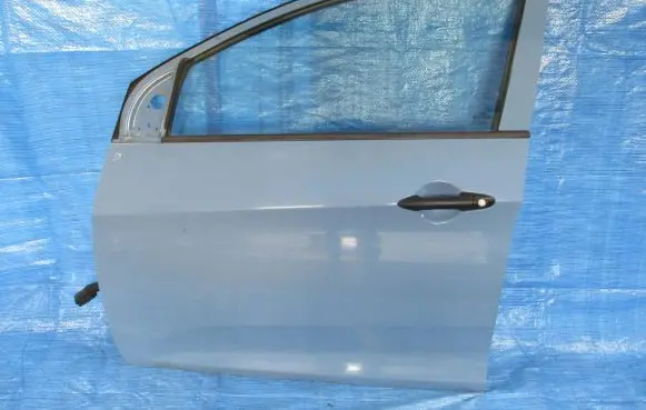 KIA Rio Front door