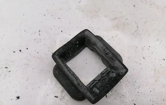 BMW 5 E60 E61 Front door check strap stopper 51217033613 7033613