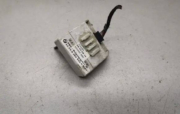 BMW 5 E39 Other control units/modules 65758386932 8386932