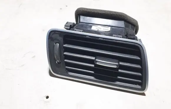 Volkswagen PASSAT B7 Dashboard side air vent grill/cover trim 3AB819702A