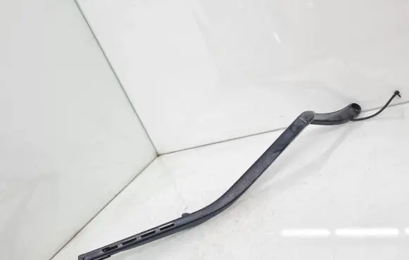 Jaguar XF X250 Front wiper blade arm 8X2317526B