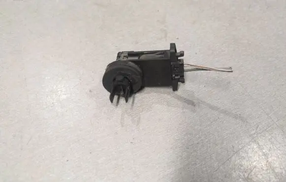 Volkswagen Bora Interior temperature sensor 1H0907543A