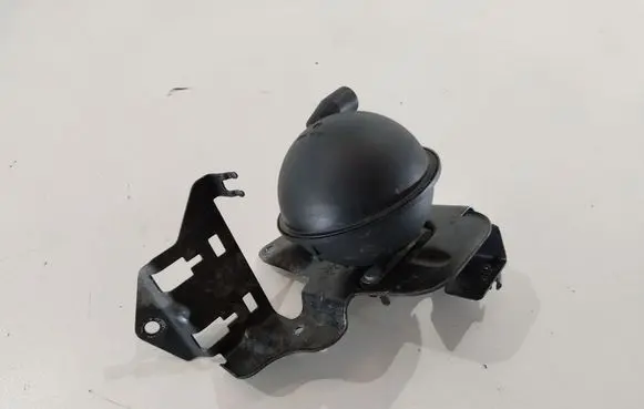 Audi A5 8T 8F Vacuum air tank 054129808