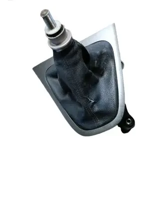 Toyota Auris 150 Gear shifter/selector 112102102