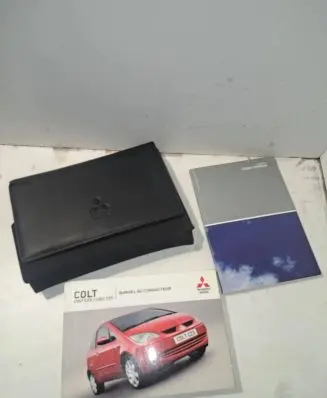 Mitsubishi Colt Owners service history hand book 