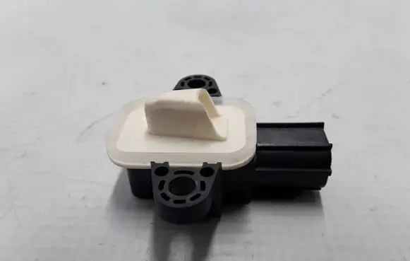 Volvo S60 Airbag deployment crash/impact sensor 30798030