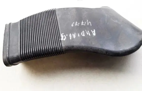 Audi A6 S6 C5 4B Air intake hose/pipe 8d0129617e