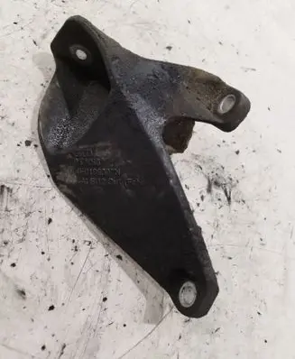 Audi A6 S6 C6 4F Engine mounting bracket 4F0199307N