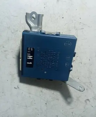 Lexus IS 220D-250-350 Light module LCM 8994053010 10R021658 0319000530