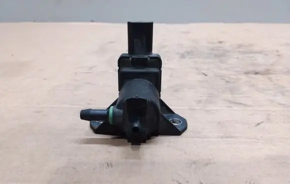Vacuum valve