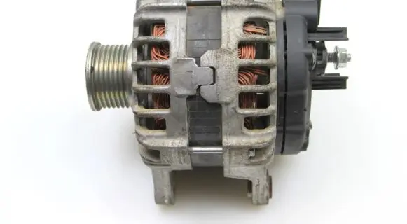Renault Kadjar Generator/alternator 231004BE0BF