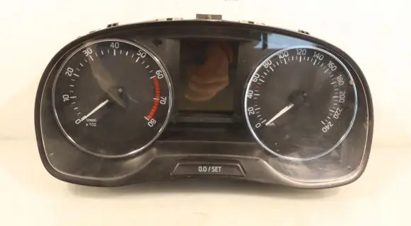 Skoda Fabia Mk3 (NJ) Clock 6V0920730B